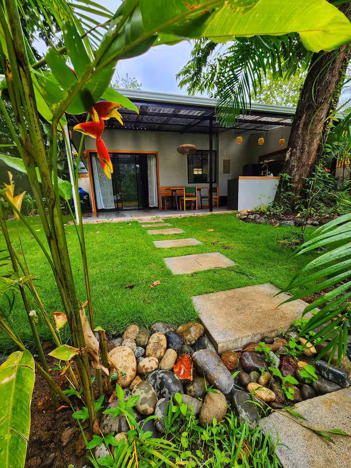 Casa 1 — one-bedroom apartment with patio and outdoor kitchen