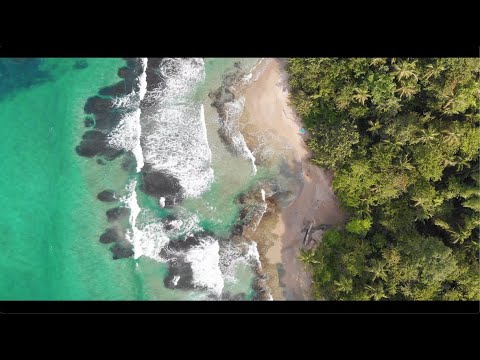 Playa Arrecife at Punta Uva from above